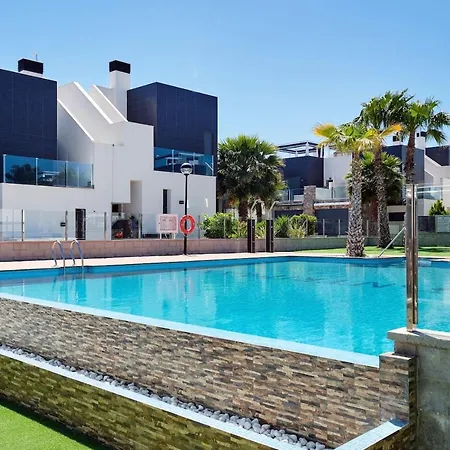 Oasis Hill Villa Campoamor