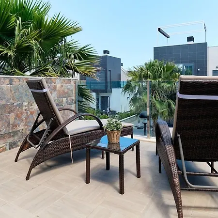 Oasis Hill Villa